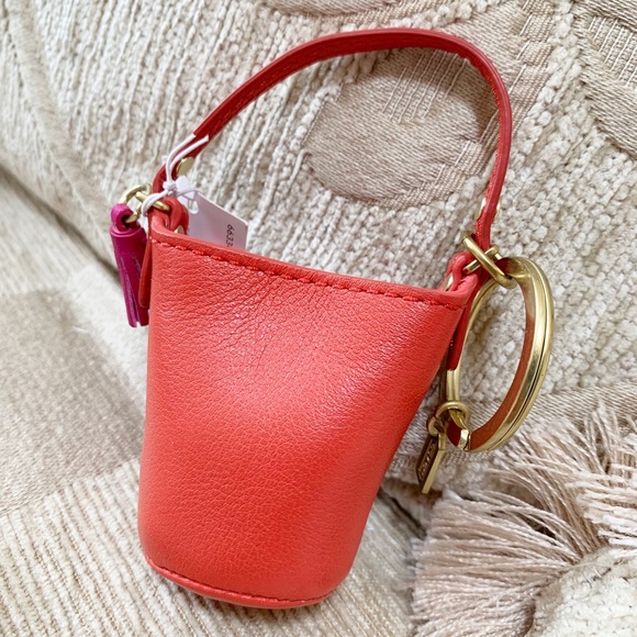 NWT COACH LEATHER DUFFLE BAG BARBIE KEY FOB KEY CHAIN Key ring - Picture 10 of 10